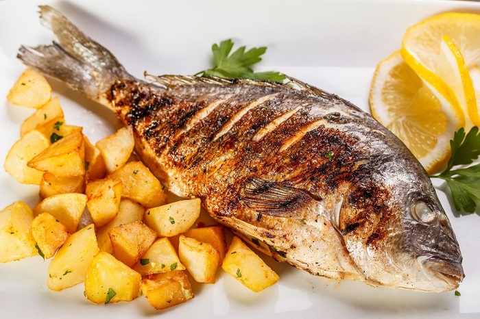 Fritar o peixe não faz bem a saúde, entenda Fritar o peixe não faz bem a saúde, entenda